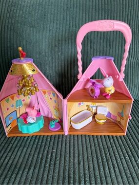 Peppa Pig Glamping Foldable Playset